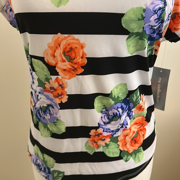 Macys NY Collection stretch top - Picture 2 of 5